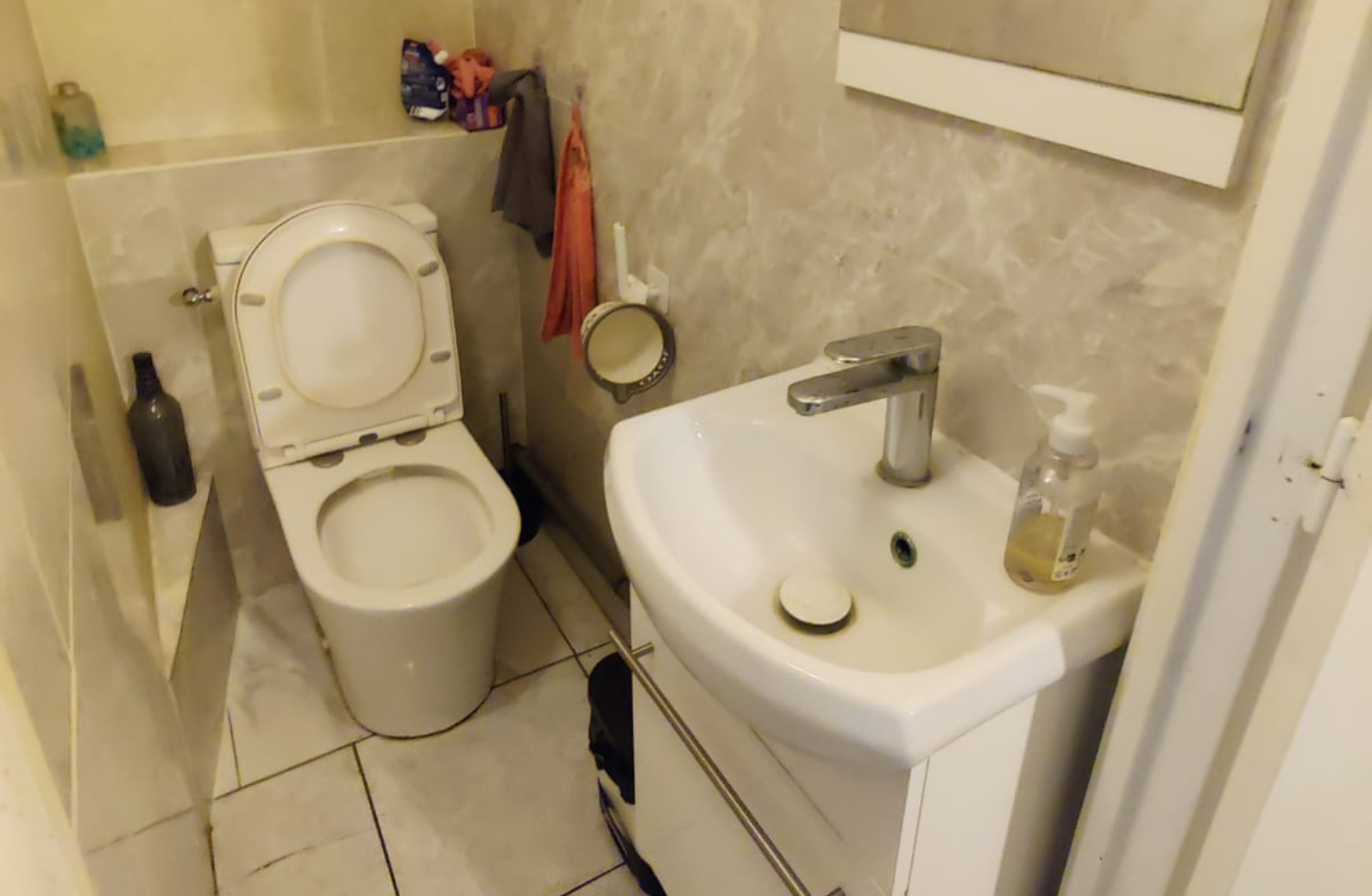 A & A Leisure Service - 1-16 Avenue Maximilian ROBESPHERIE VITRY sur seine Rental Apartment